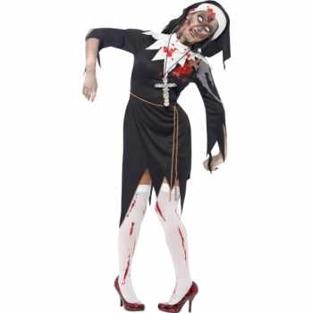 Foute bloederige horror non party kleding